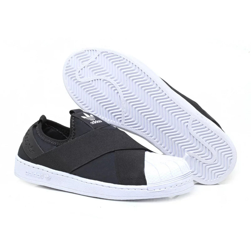 Tênis Adidas Slip On