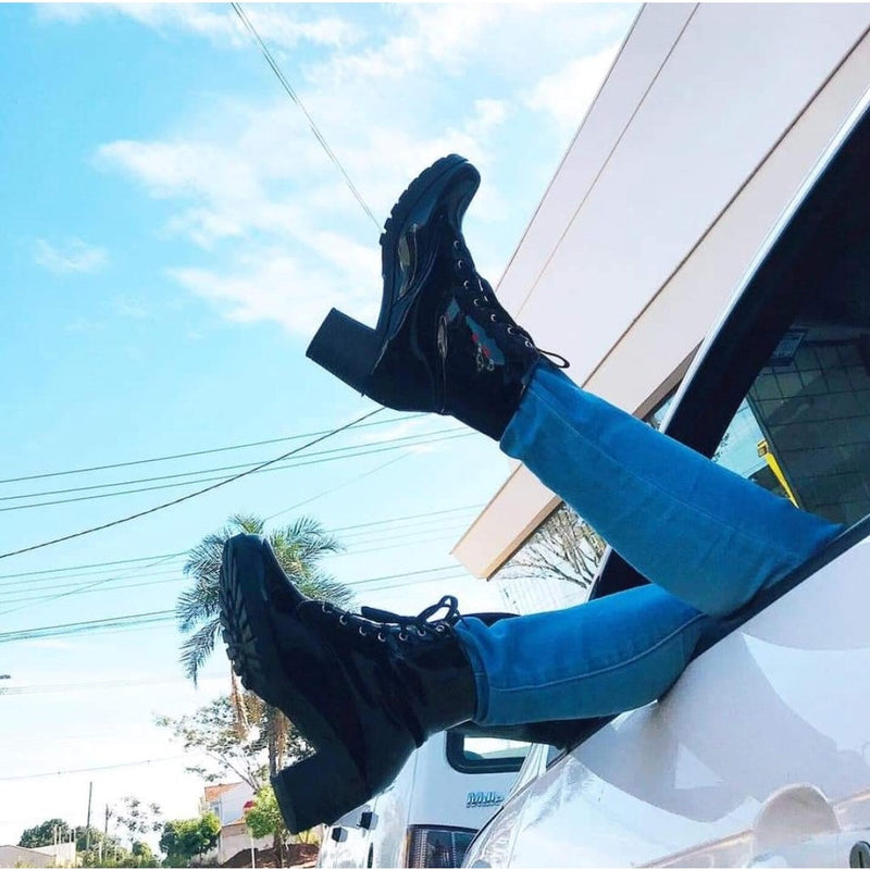 Coturno Bota Feminina Verniz Cano Curto Confort + Frete Grátis + Envio Imediato + Brinde